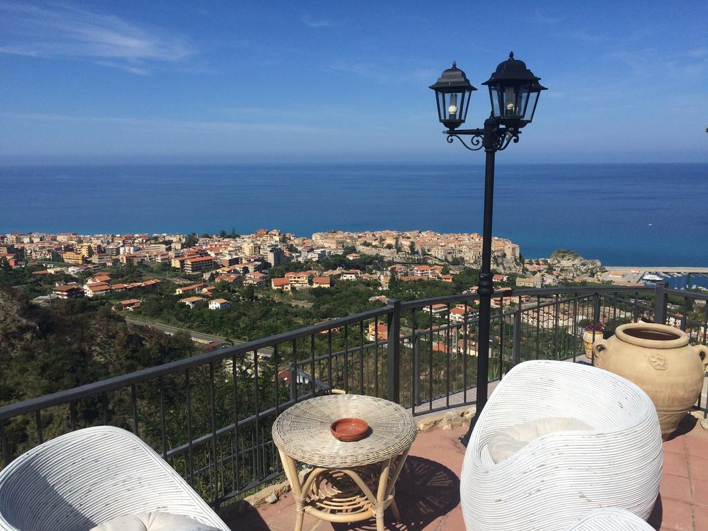 Villa Del Conte Tropea Exterior photo