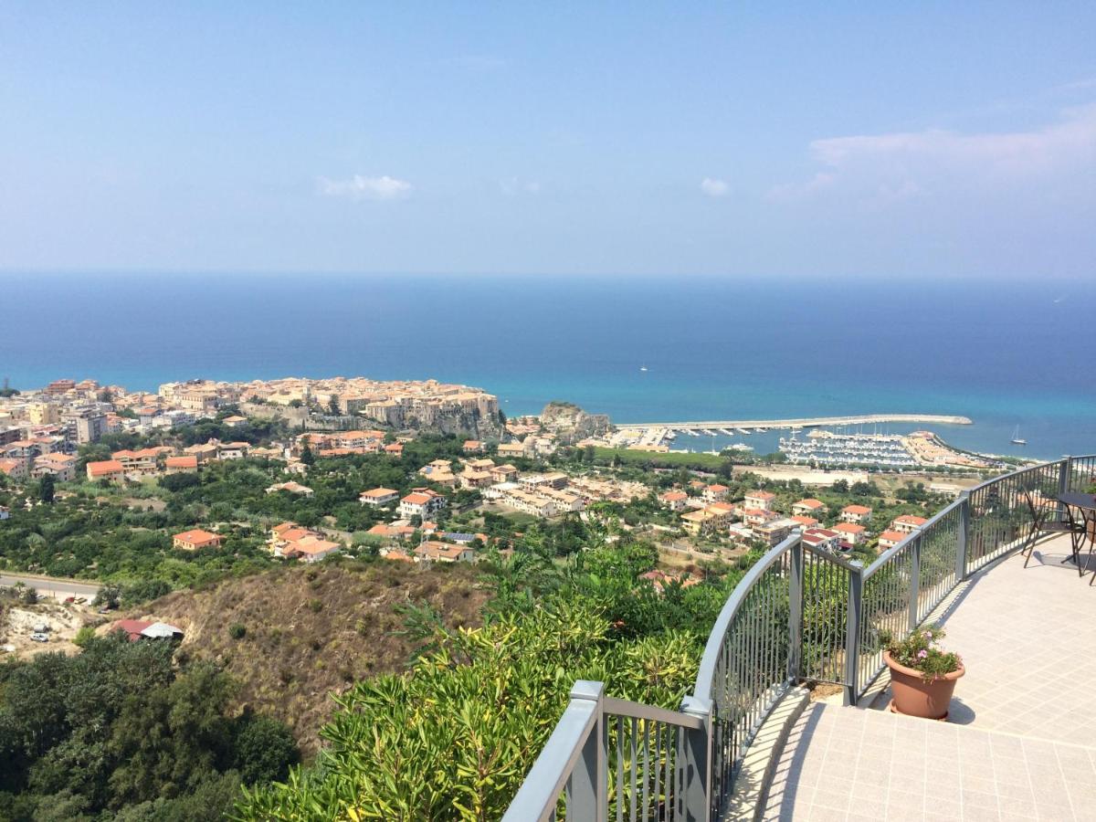 Villa Del Conte Tropea Exterior photo