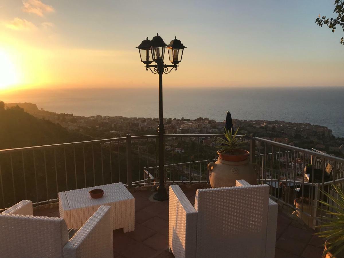 Villa Del Conte Tropea Exterior photo